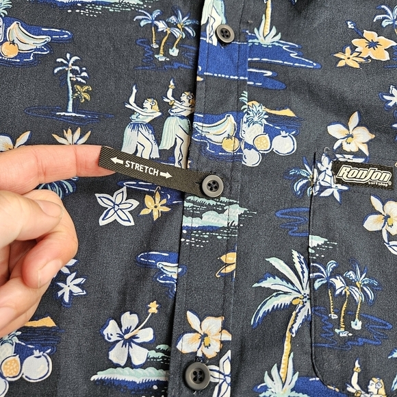 Ron Jon Surf Shop Short Sleeve Button Down Medium Hawaiian theme - Picture 5 of 7